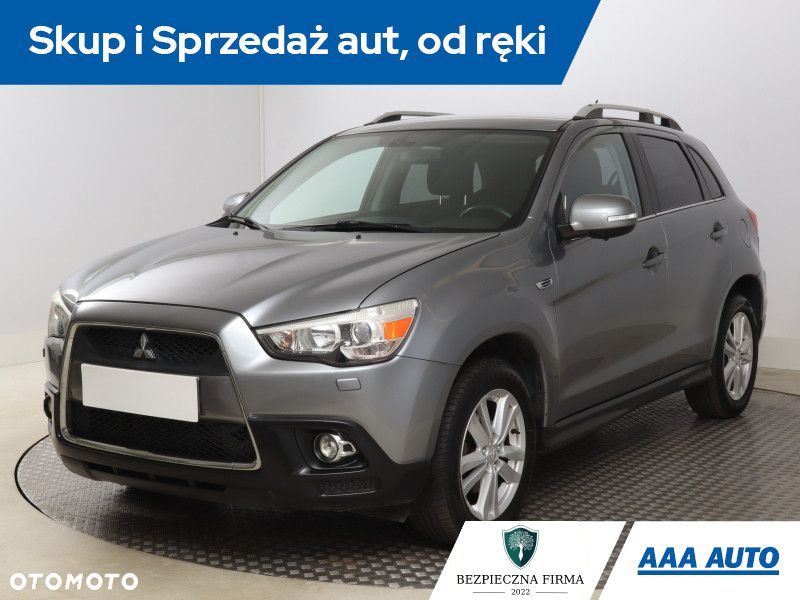 Mitsubishi ASX - 3