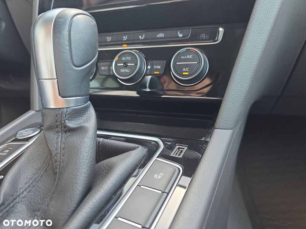 Volkswagen Arteon 2.0 TSI GPF Elegance DSG - 27