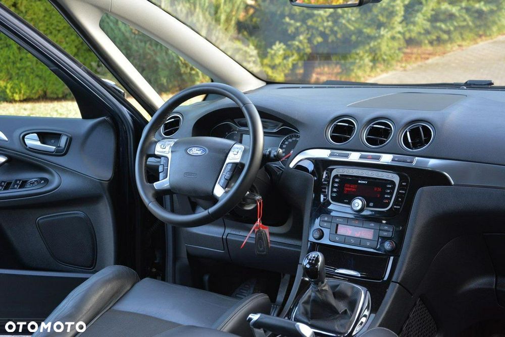 Ford S-Max 2.0 Titanium - 22