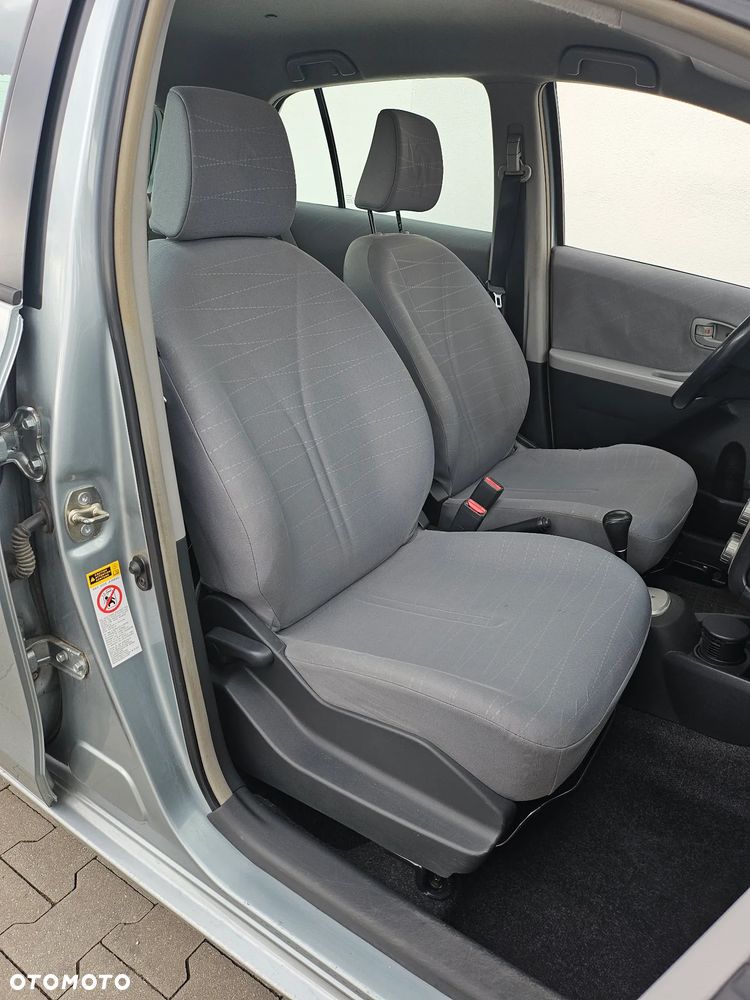 Toyota Yaris 1.3 Luna - 15