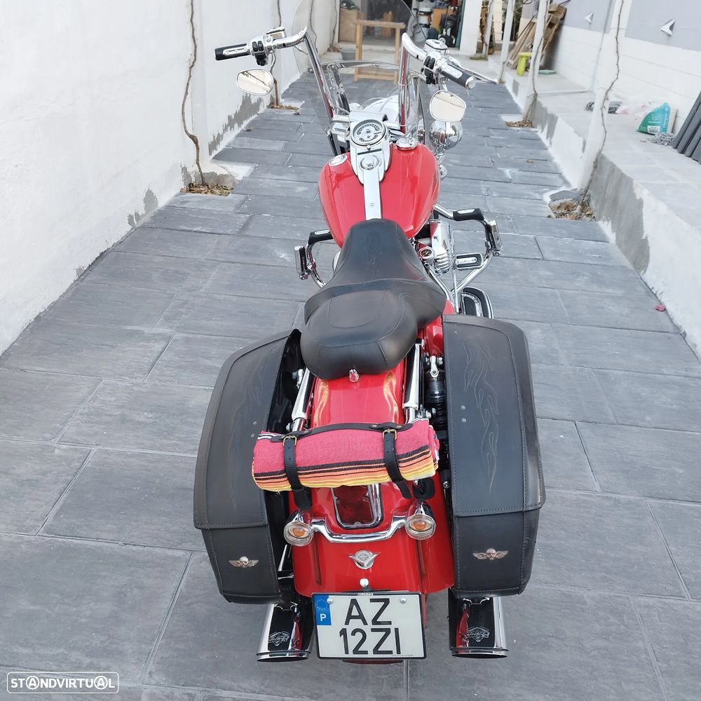 Harley-Davidson Road FLHRSE3 - 2