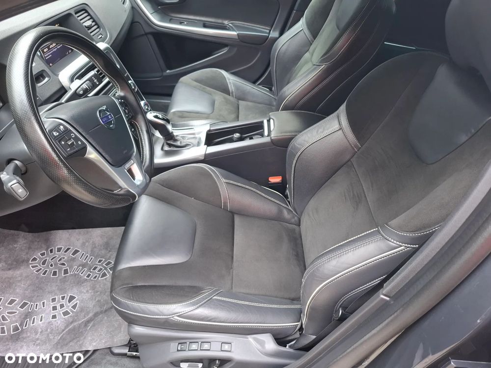 Volvo V60 D4 Geartronic RDesign - 8