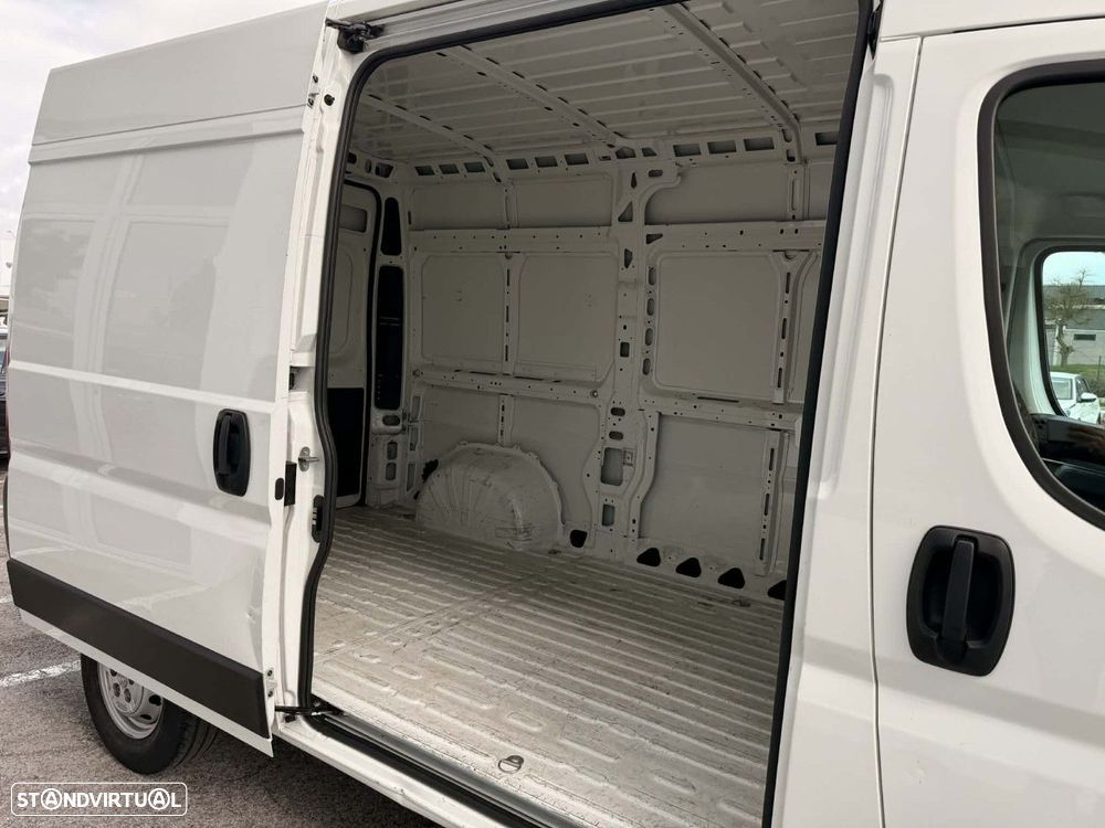 Peugeot Boxer 2.0 BlueHDi 333 L2H2 Premium - 6