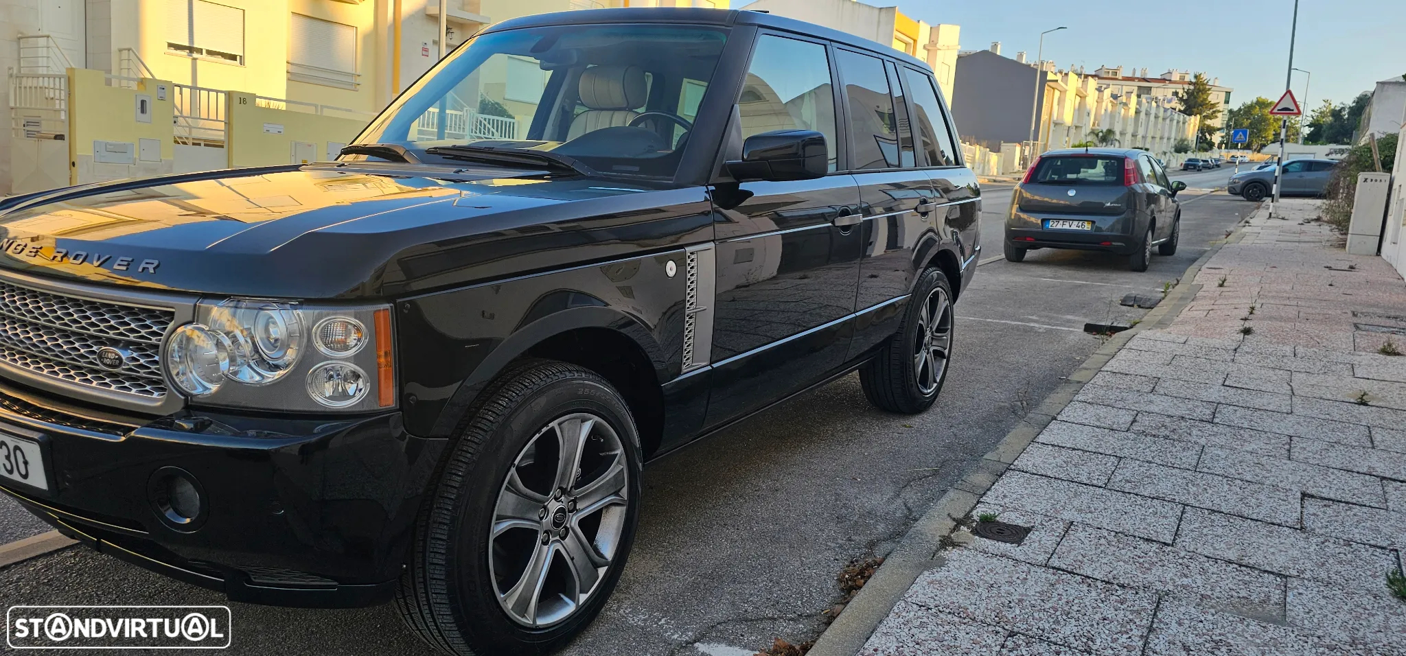 Land Rover Range Rover 4.2 V8 Supercharged - 8