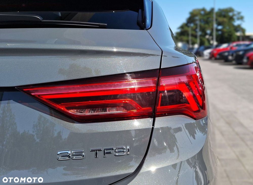 Audi Q3 Sportback - 29