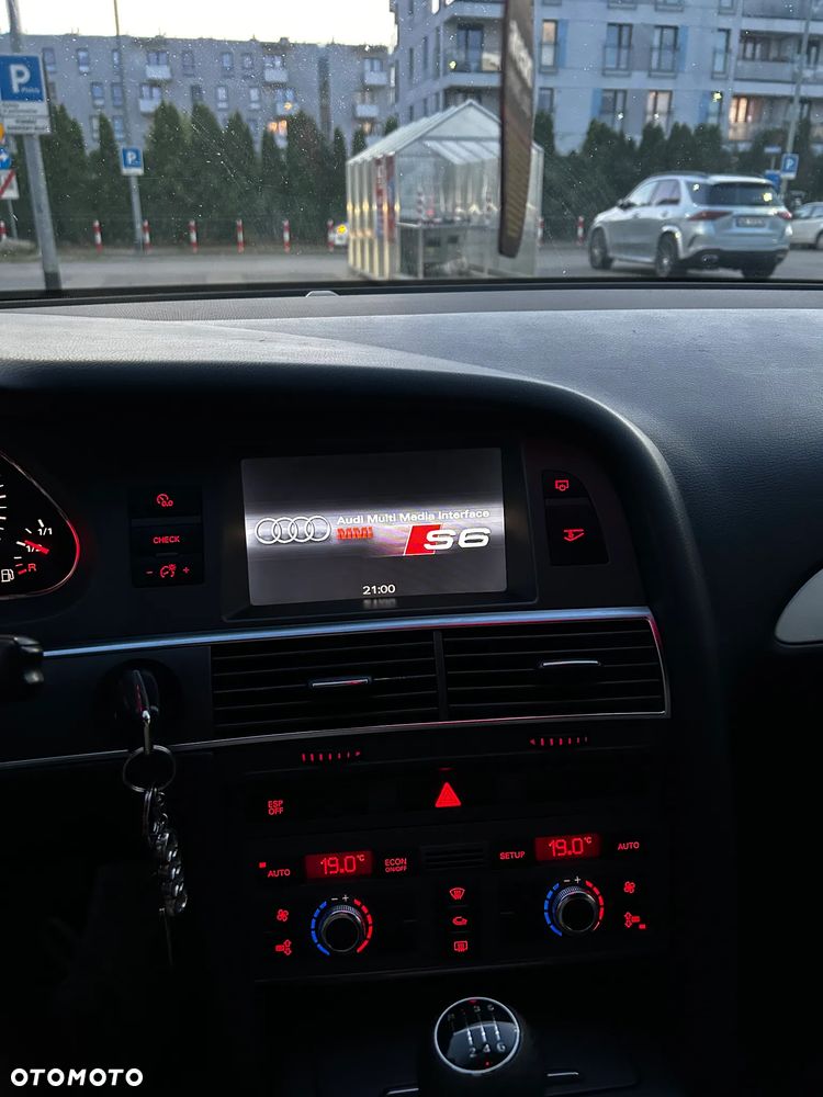 Audi A6 Avant 3.2 FSI - 9