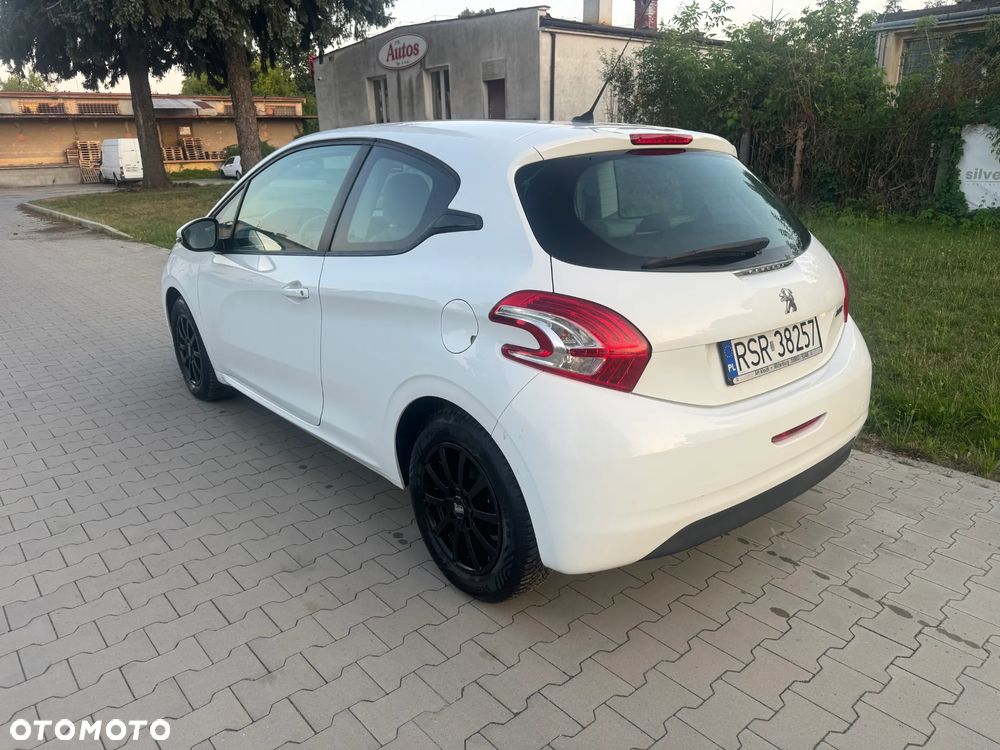 Peugeot 208 68 VTI Active - 4