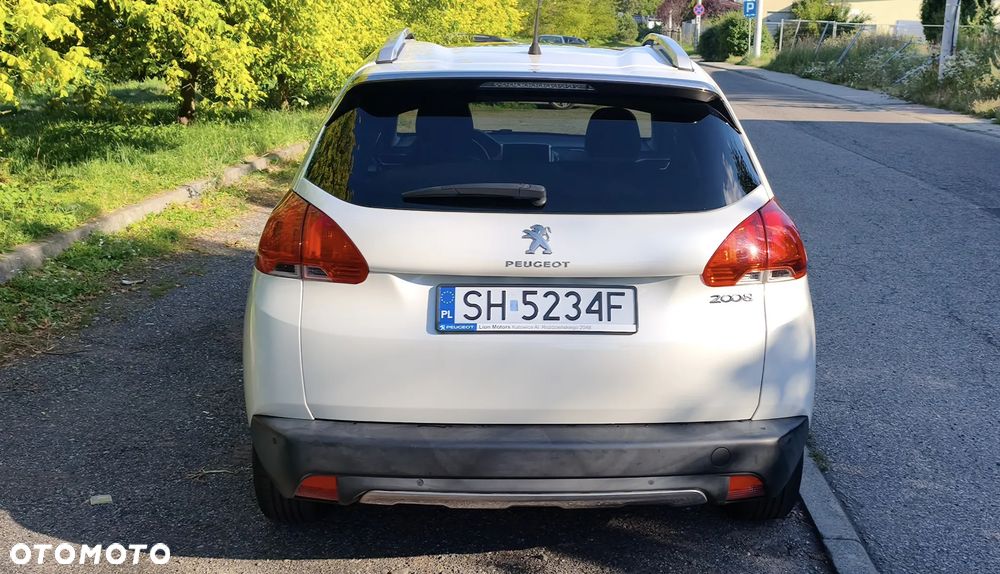 Peugeot 2008 1.6 VTi Allure - 7