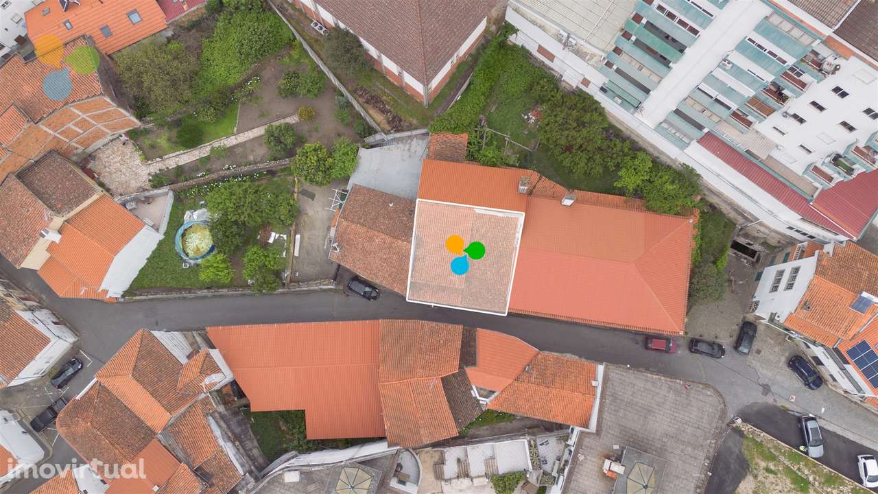 Moradia para restaurar - Tortosendo - Grande imagem: 2/3