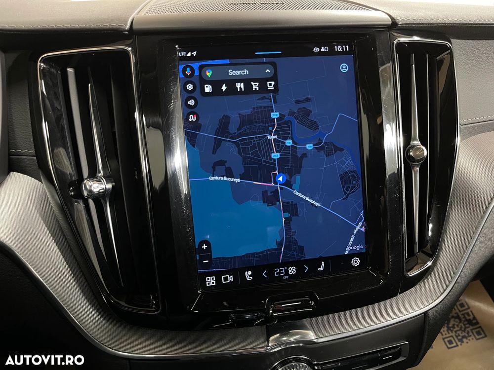 Volvo XC 60 T6 AWD Recharge Geartronic Inscription - 17