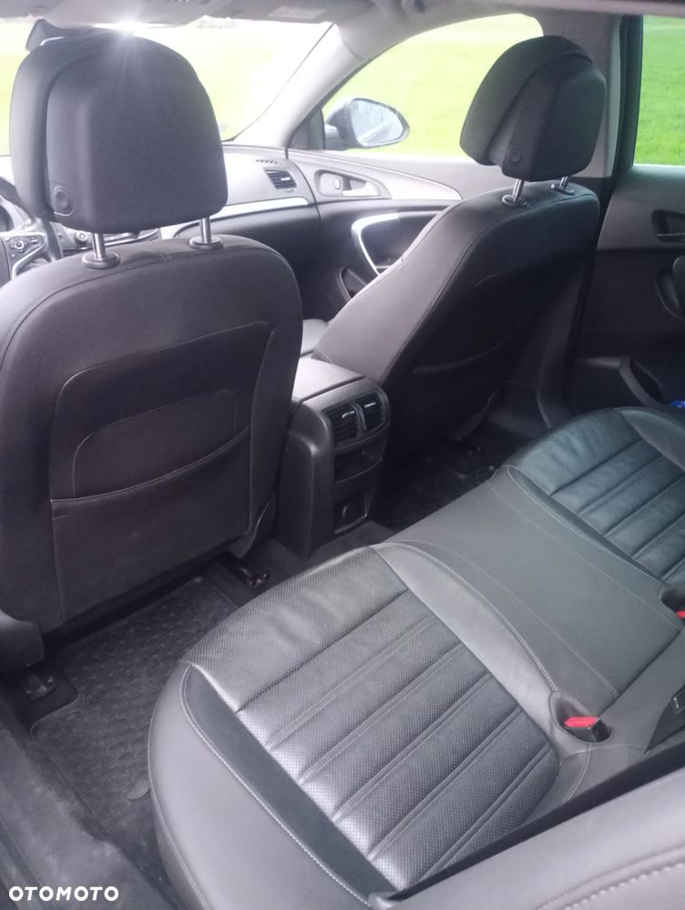 Opel Insignia 1.6 CDTI Exclusive S&S - 9