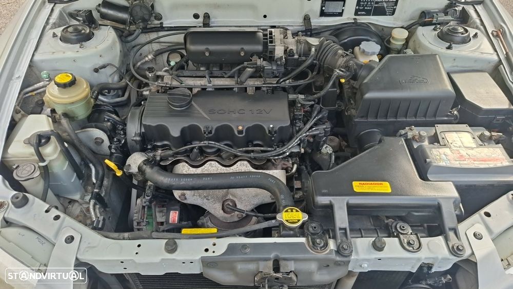 Hyundai Accent 1.3 Confort - 12