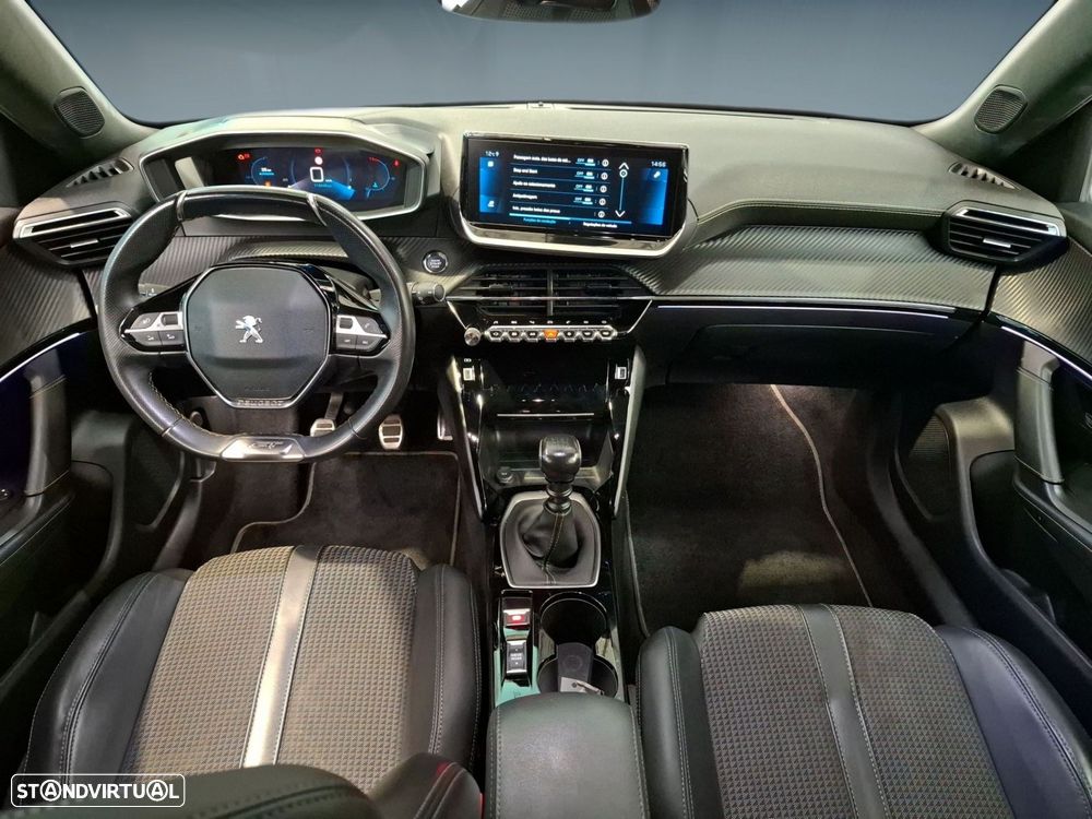 Peugeot 2008 1.5 BlueHDi GT - 10