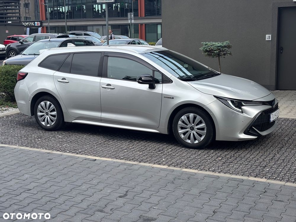 Toyota Corolla 1.8 Hybrid Executive - 11