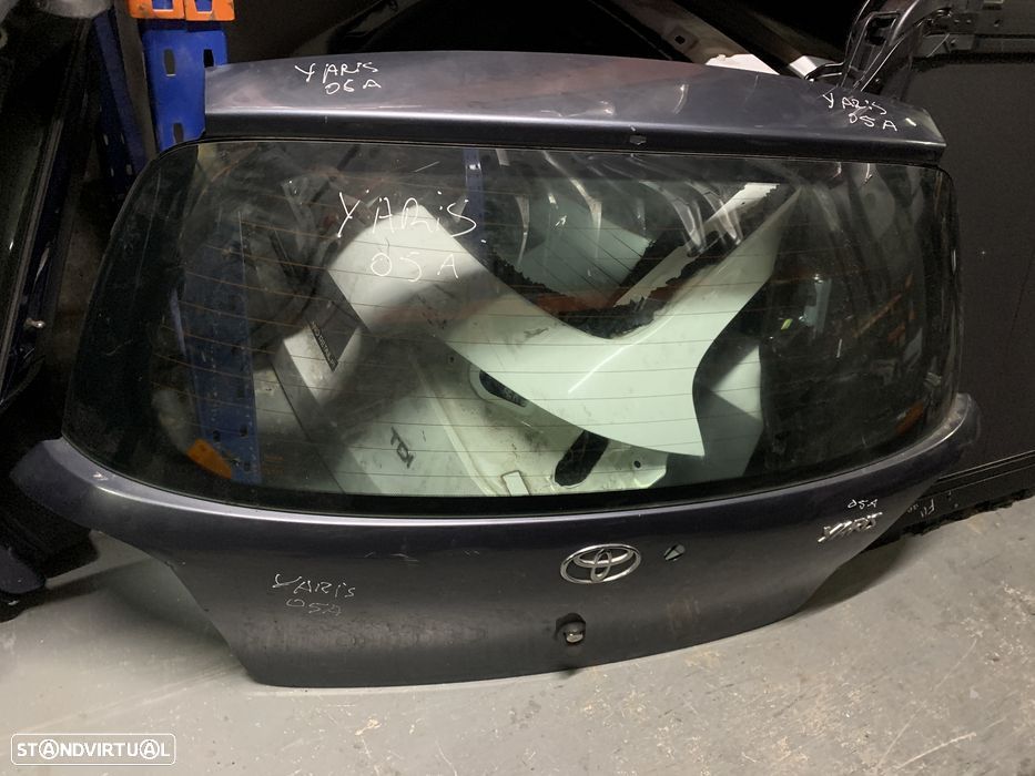 Tampa da Mala Toyota Yaris 2005 - 1