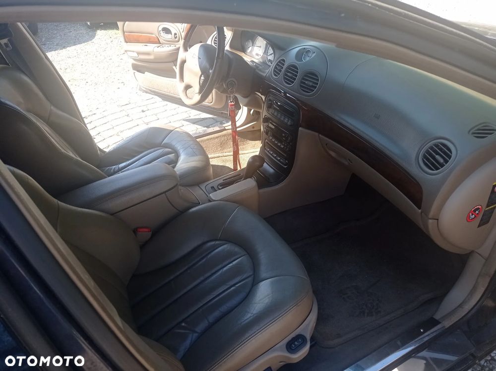 Chrysler 300M 3.5 - 13