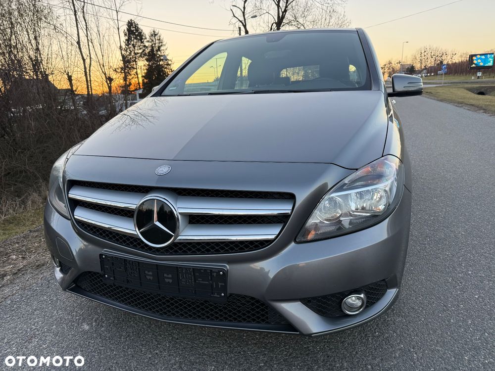 Mercedes-Benz Klasa B 180 BlueEFFICIENCY Edition - 2