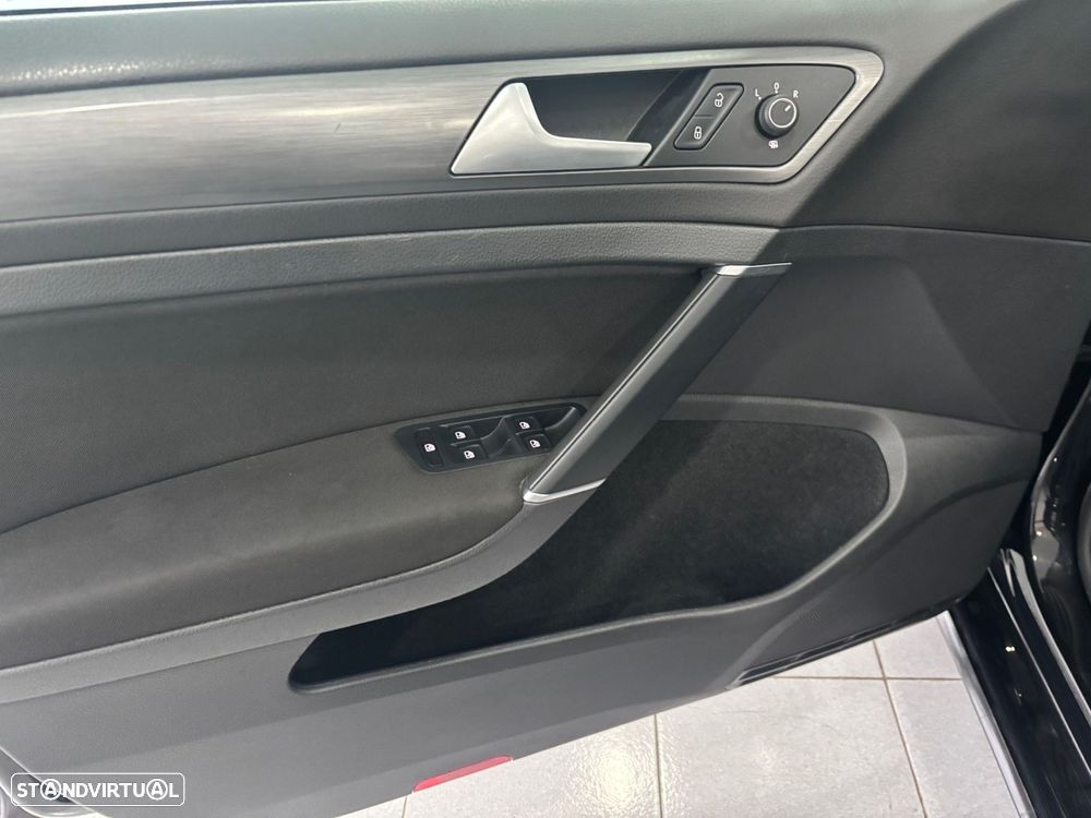 VW Golf 1.6 TDI Stream - 17