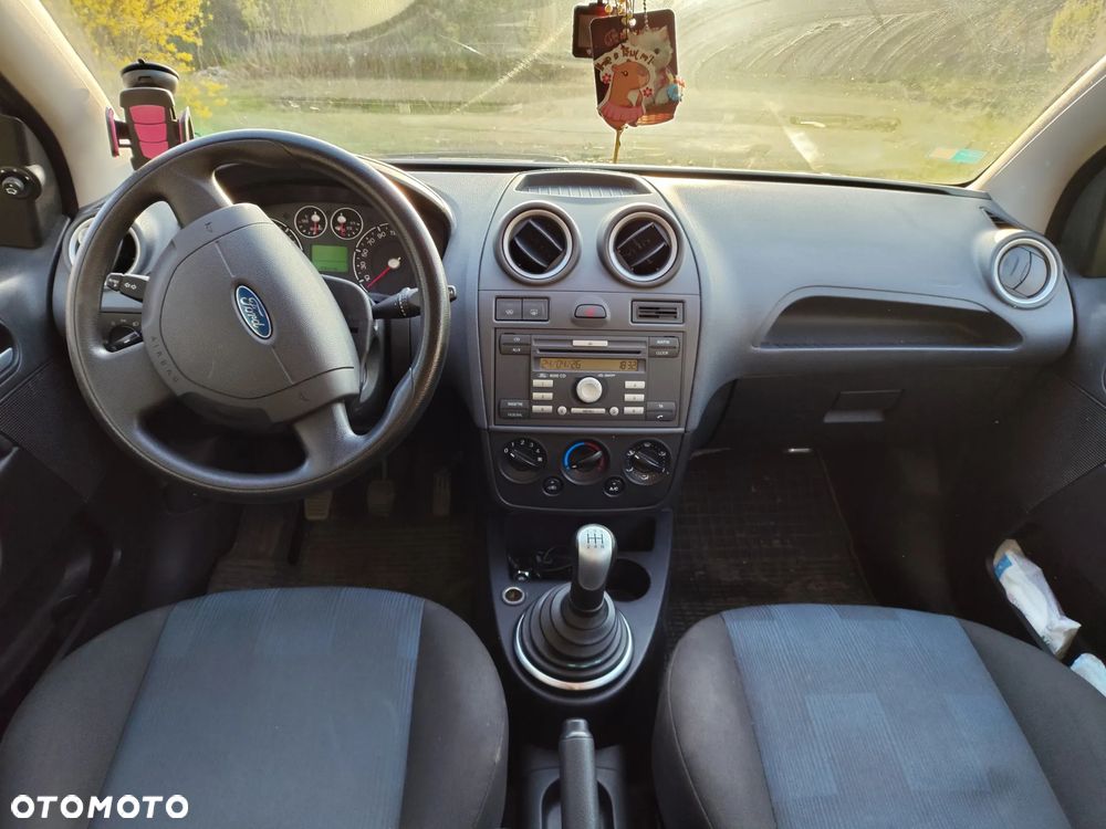Ford Fiesta 1.4 TDCi Trend - 8