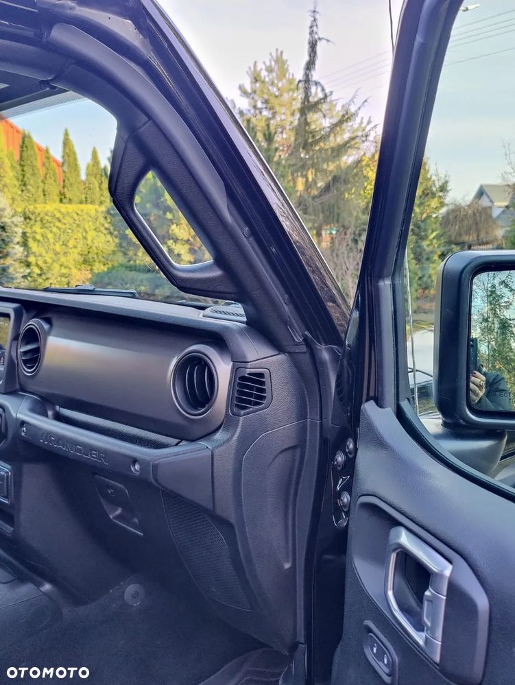 Jeep Wrangler GME 2.0 Turbo Sport - 28