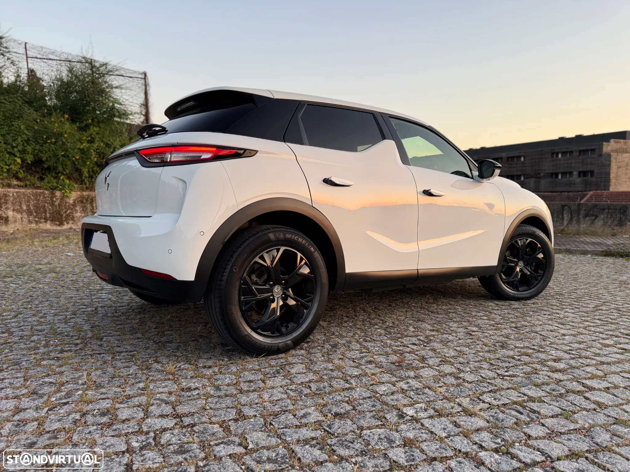 DS DS3 Crossback E-TENSE PERFORMANCE LINE - 10