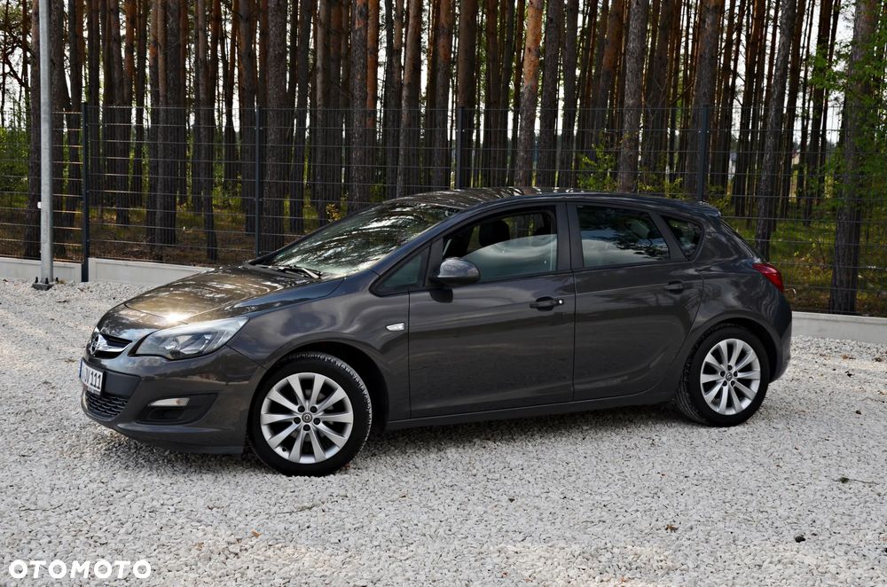 Opel Astra - 11