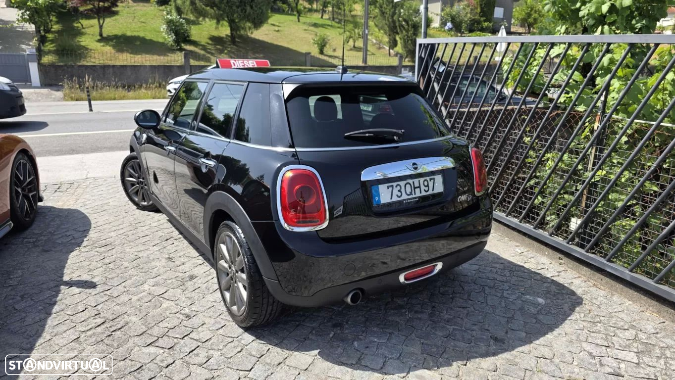 MINI 5 Portas One D - 3