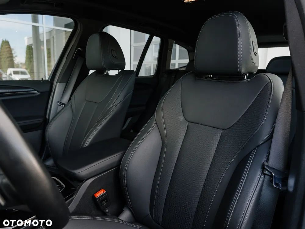 BMW X3 xDrive20d - 11