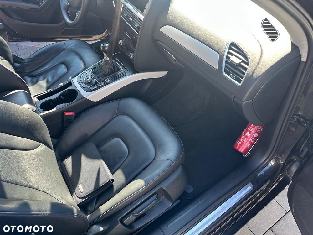 Audi A4 Avant 2.0 TDI ultra - 17
