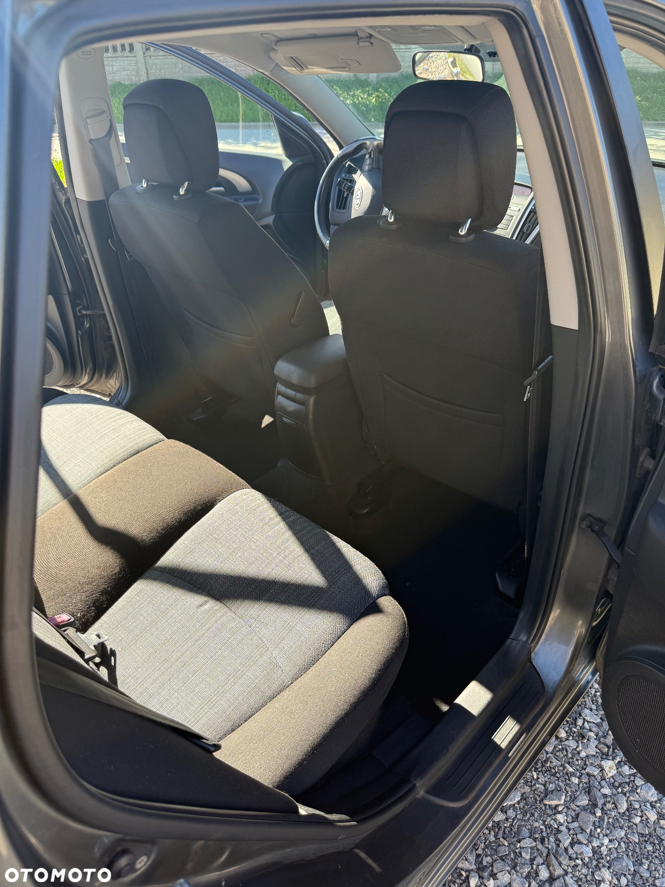 Kia Ceed - 9