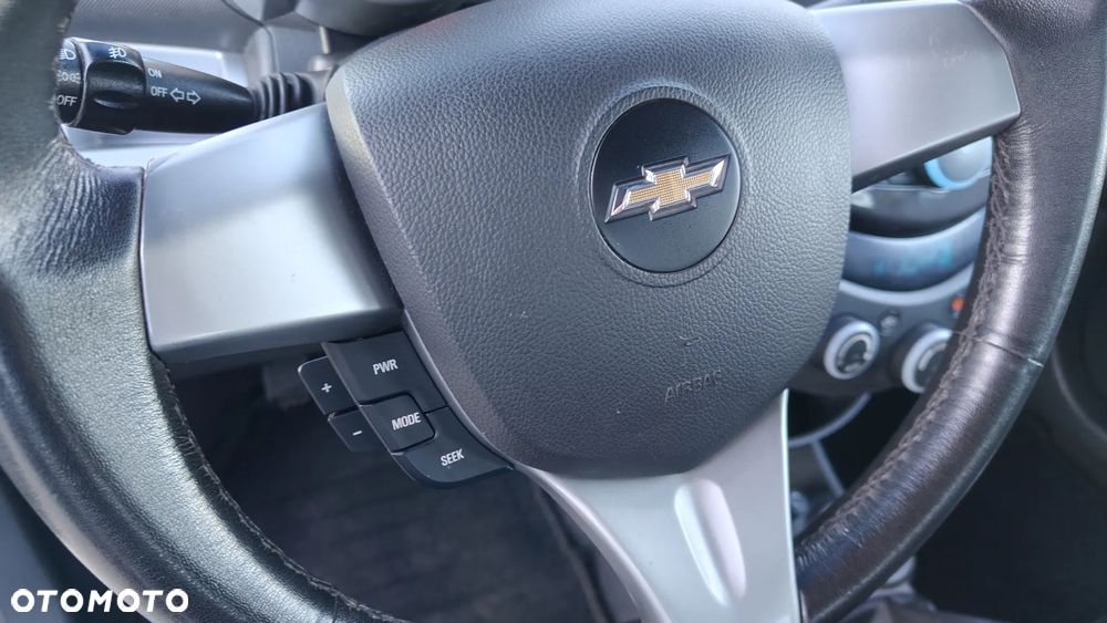 Chevrolet Spark - 19