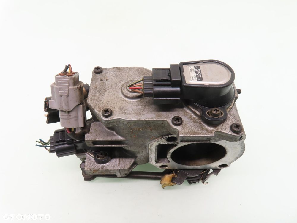 PRZEPUSTNICA LEXUS IS I 200 2203070020 1979500101 8945253010 - 9