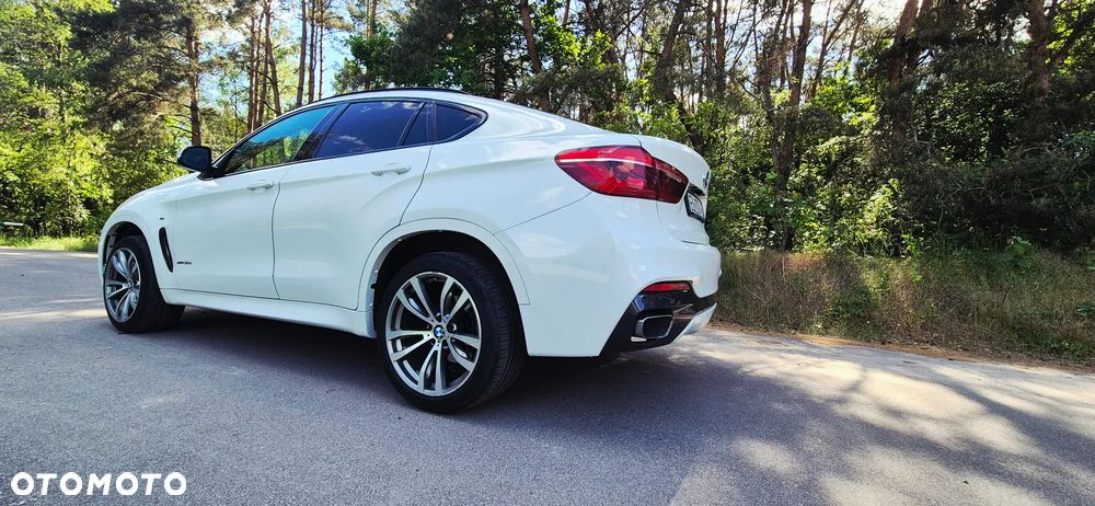 BMW X6 xDrive30d - 11