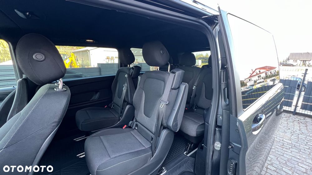 Mercedes-Benz Klasa V 220 CDI lang 7G-TRONIC Avantgarde Edition - 16