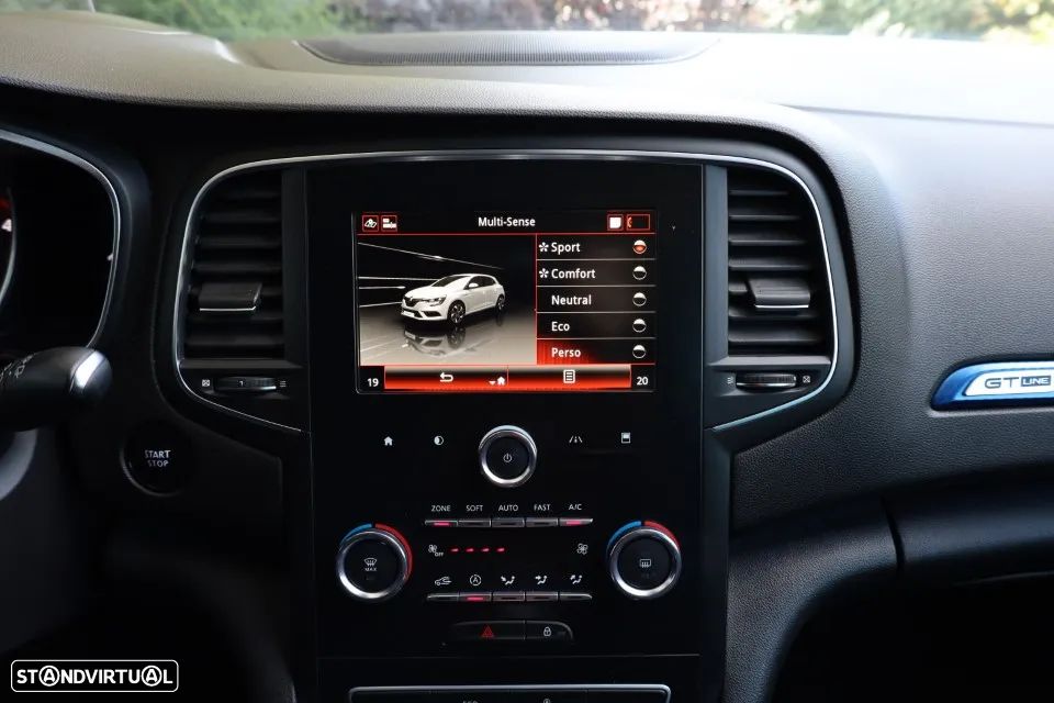 Renault Mégane 1.5 Blue dCi GT Line - 28