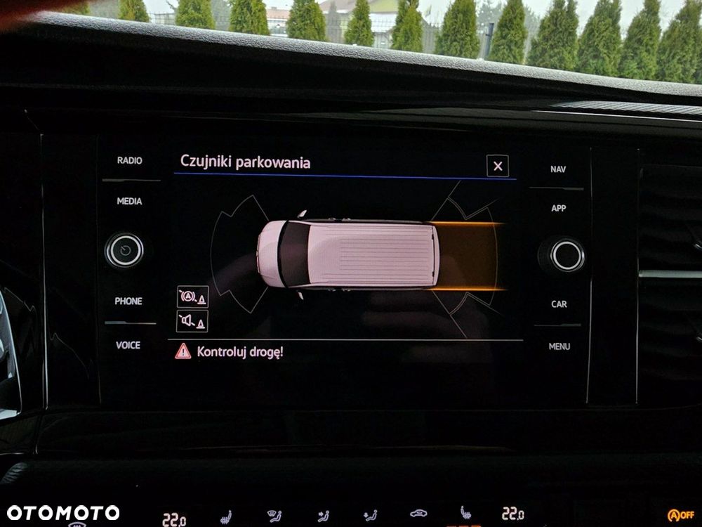 Volkswagen Multivan - 25