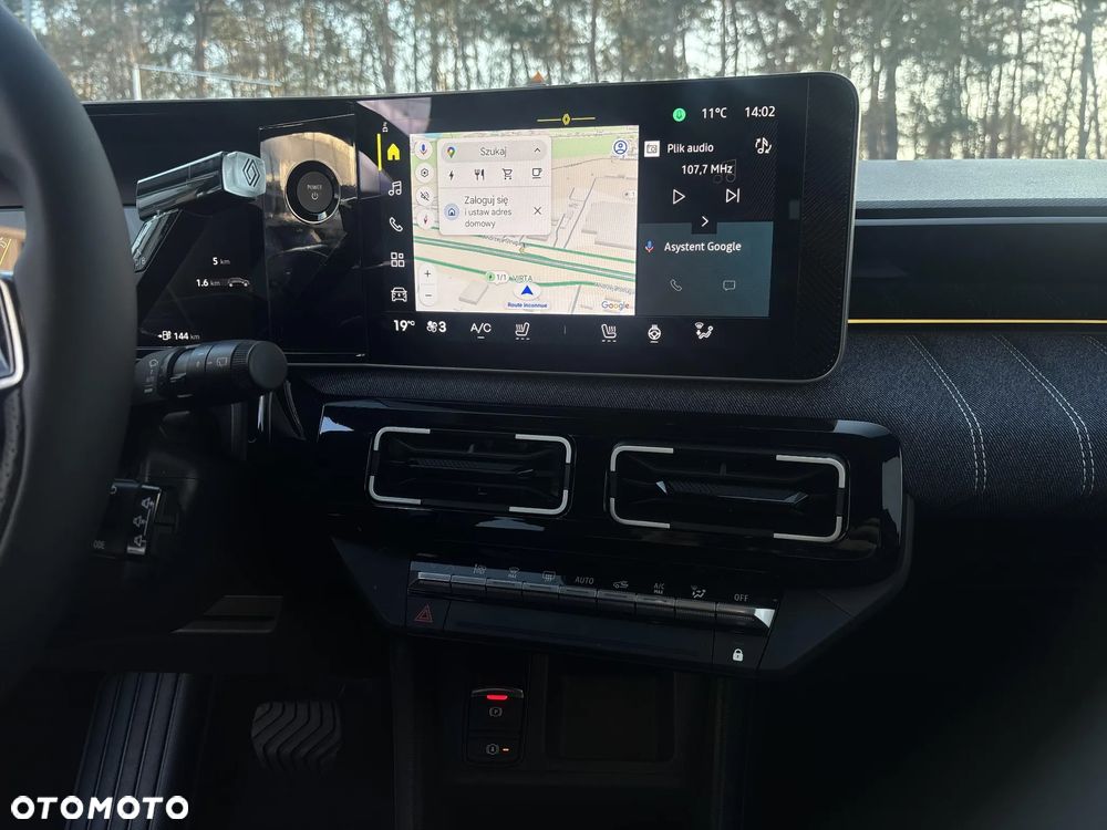 Renault 5 52kWh Comfort Range Techno - 15