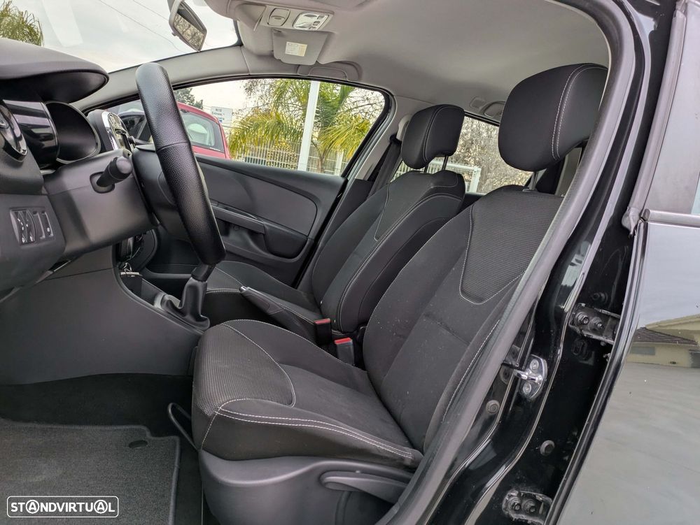 Renault Clio Sport Tourer 0.9 TCE Dynamique S - 16