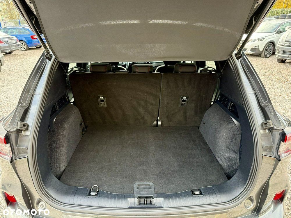 Ford Kuga 2.0 TDCi FWD ST-Line - 38