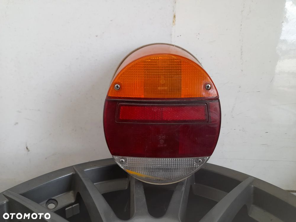 Lampa tył Volkswagen Garbus Käfer 1303 Hella 43383R7 - 1
