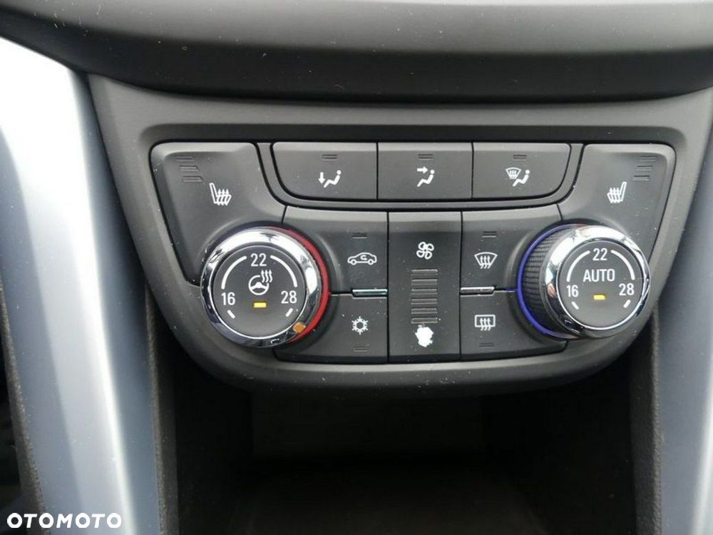 Opel Zafira 2.0 D Automatik Active - 8