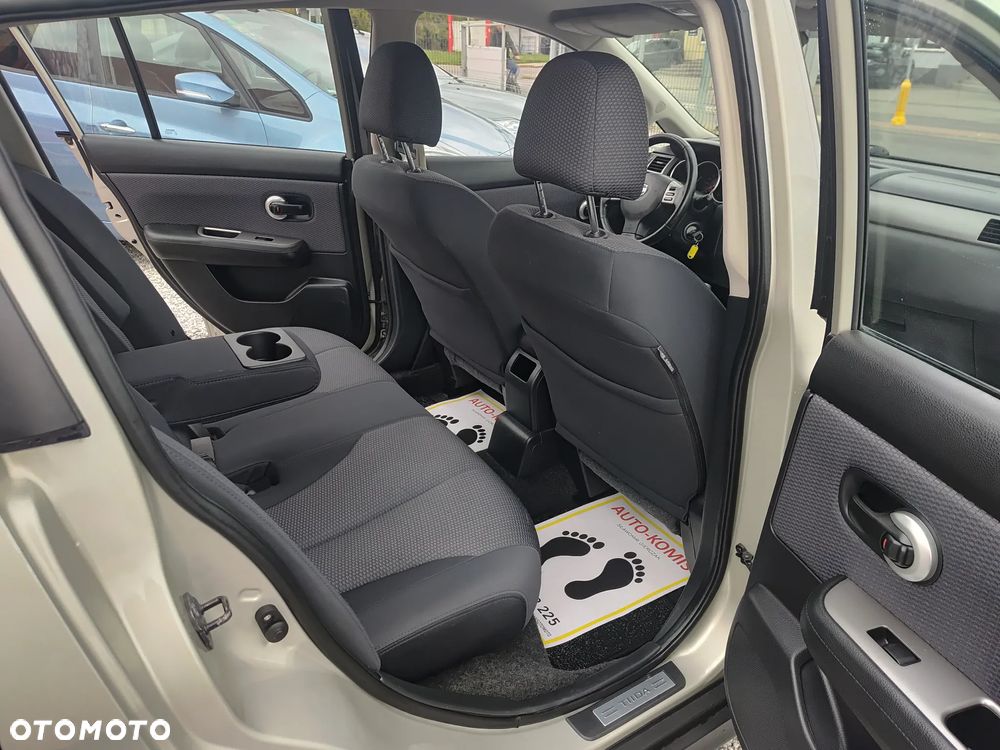 Nissan Tiida 1.6 Acenta - 24