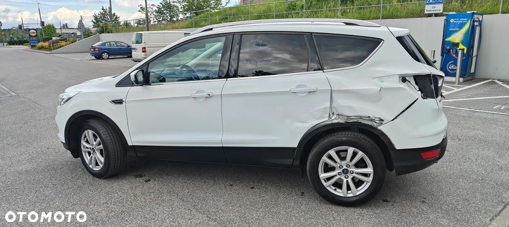 Ford Kuga 1.5 EcoBoost 2x4 Trend - 14