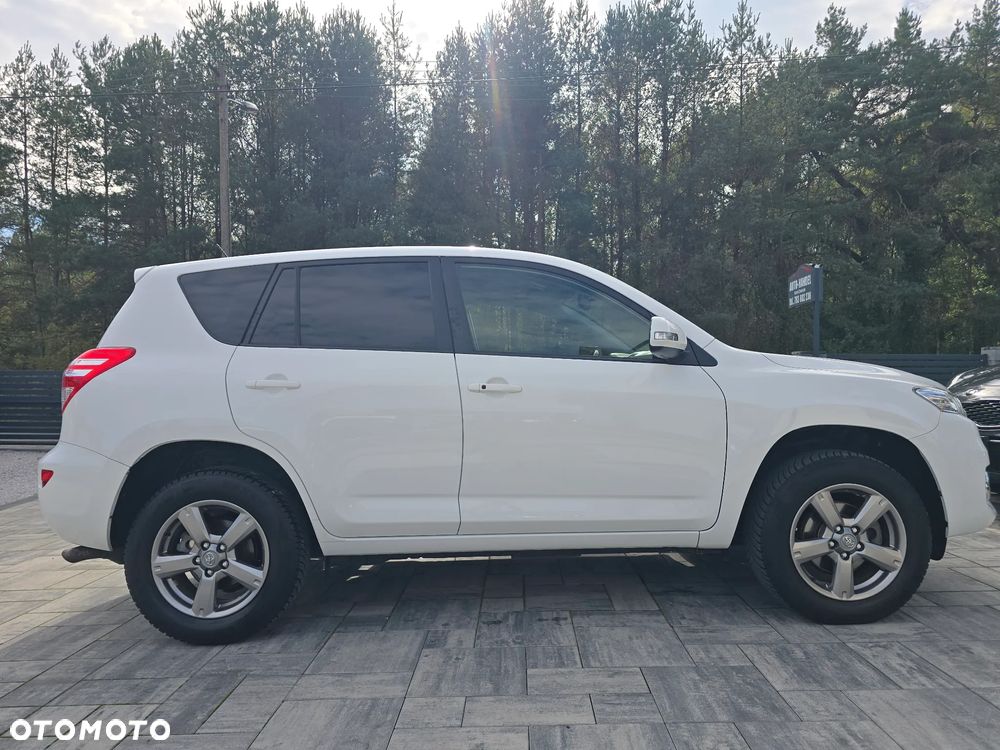 Toyota RAV4 2.0 VVT-i Premium - 16