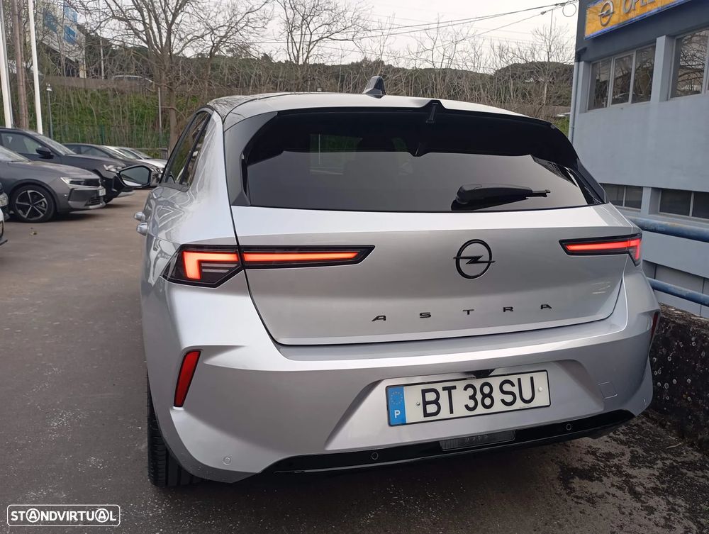 Opel Astra 1.2 T GS Aut. - 3