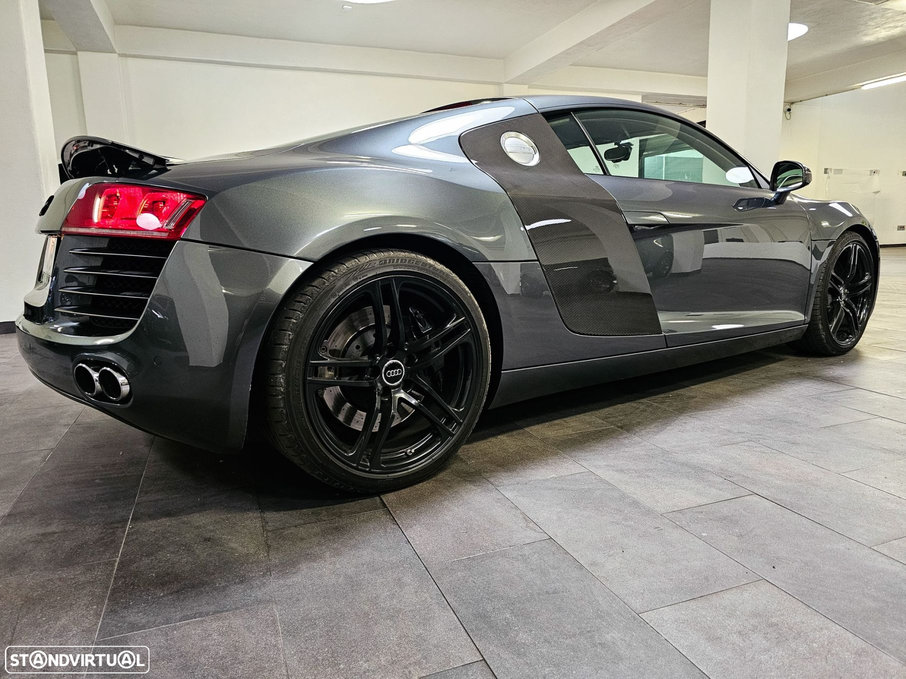 Audi R8 Coupé 4.2 FSI quattro R tronic - 14