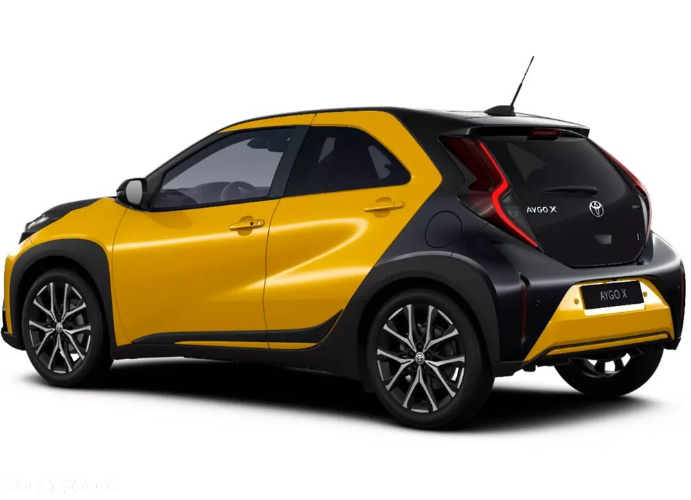 Toyota Aygo X 1,5 GR SPORT - 4