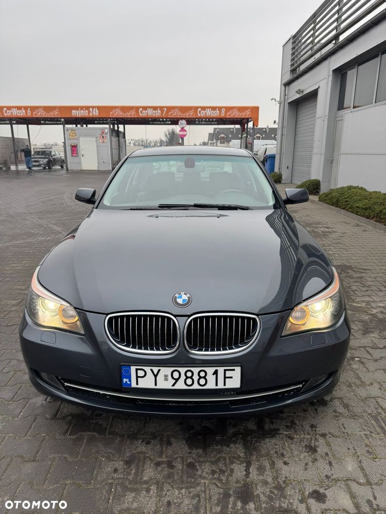 BMW Seria 5 535i xDrive - 18