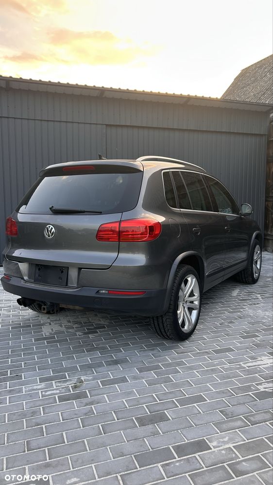 Volkswagen Tiguan - 5