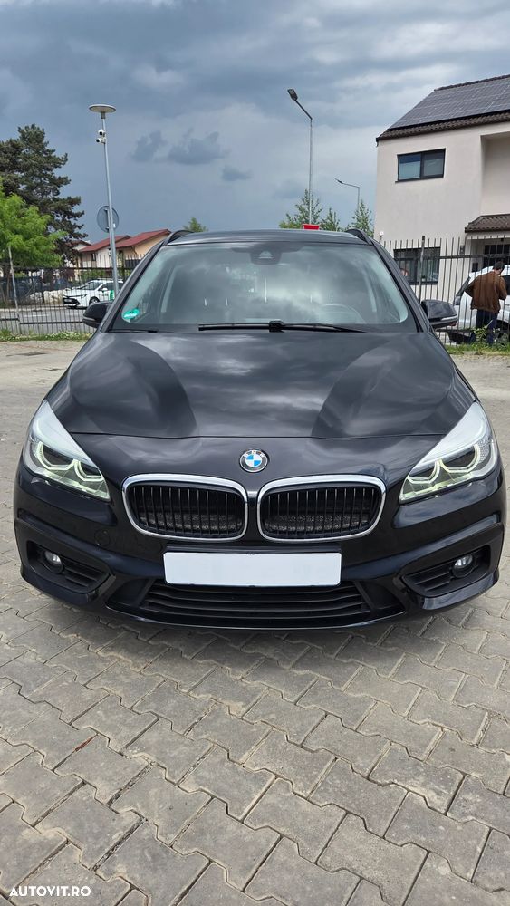 BMW Seria 2 216d Aut. Sport Line - 24